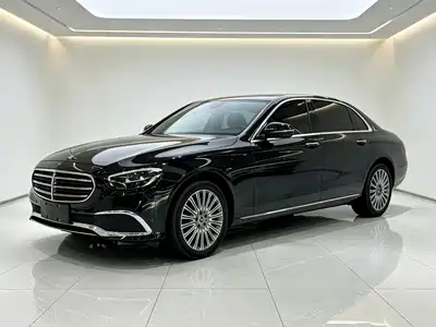 Mercedes-Benz E