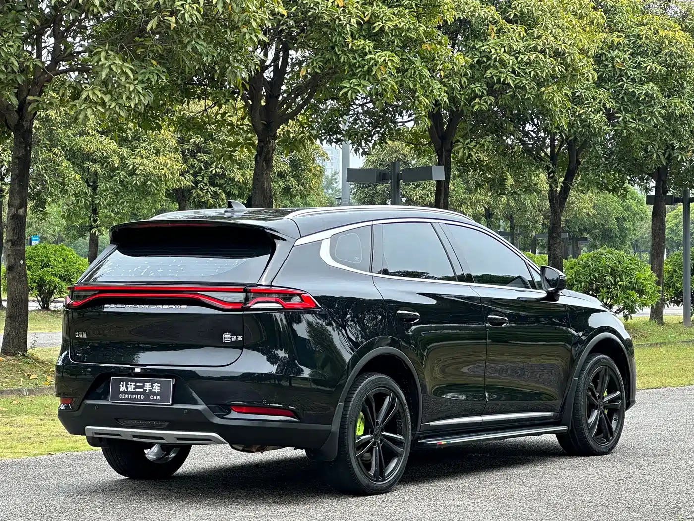 BYD Tang 2020 2021 2.0T Automatic Flagship
