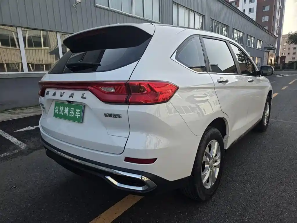 Haval M6 2023 2021 PLUS 1.5T Manual Elite Smart Connect