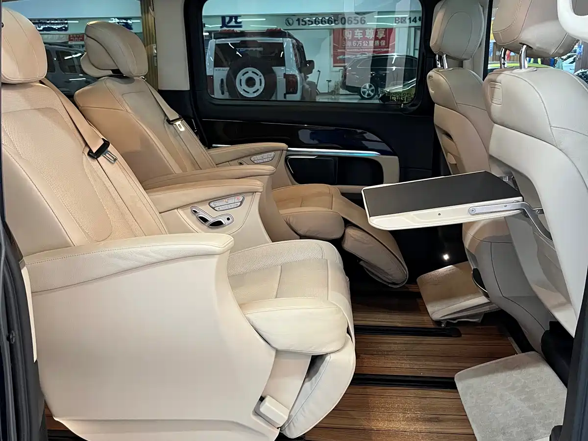 Mercedes-Benz V-Class 2018 V 260 Premium Edition China V фото 14