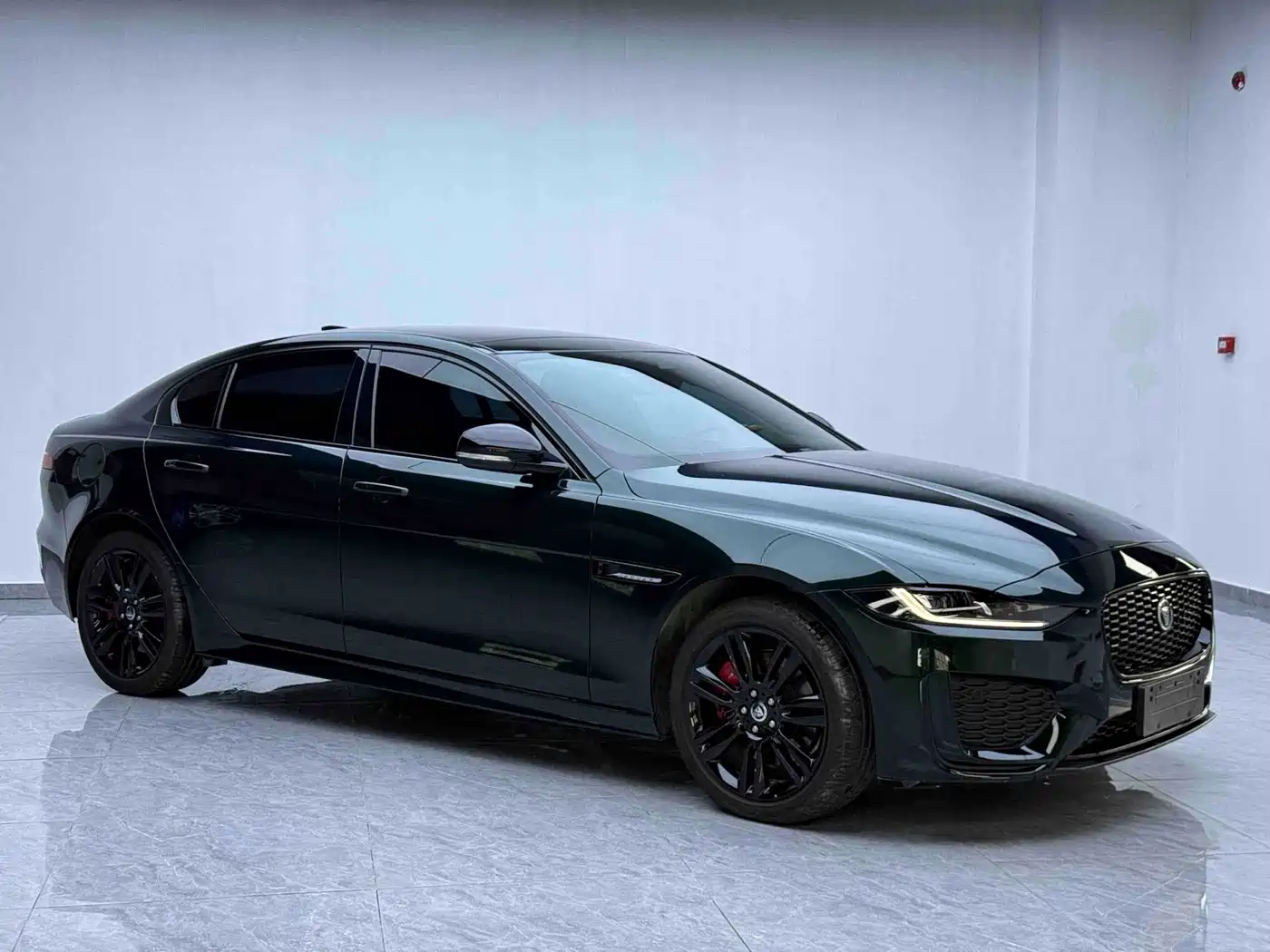 2025 Jaguar XEL