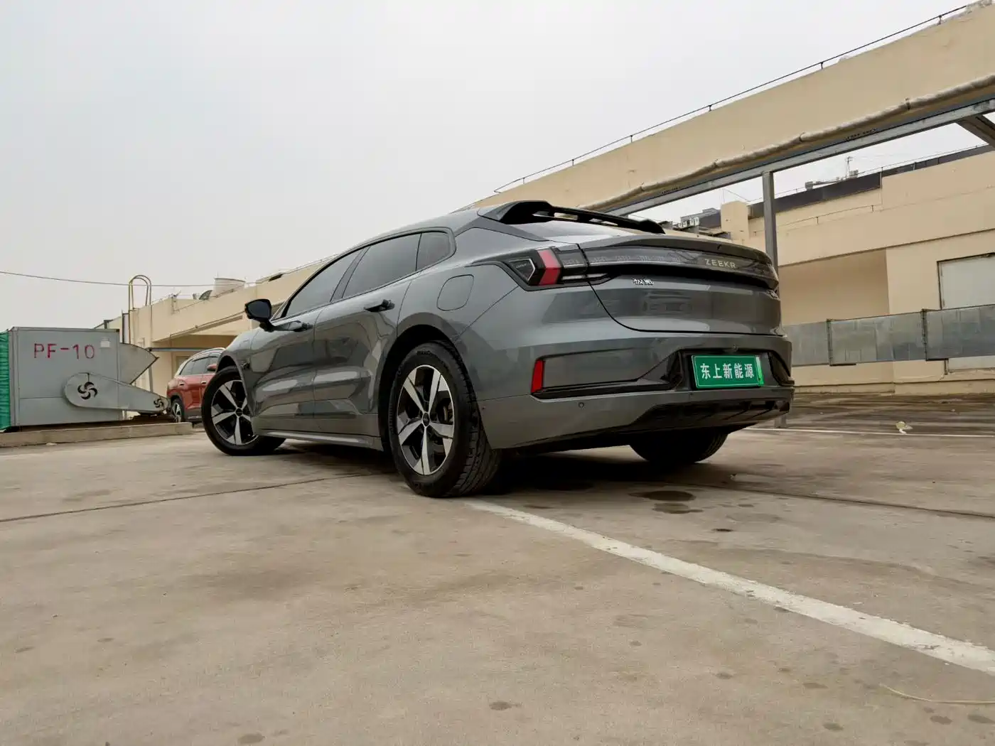 ZEEKR EXTREME KRYPTON 001