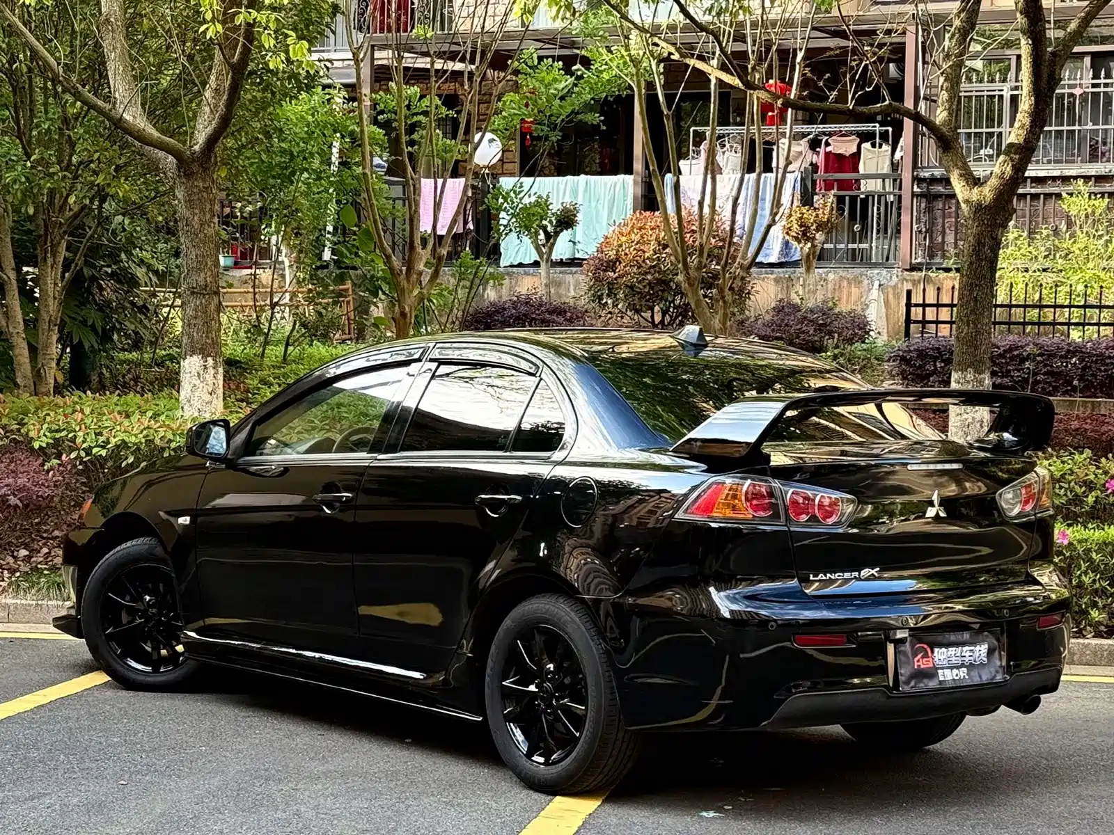 Фото 6 - Mitsubishi Lancer EX