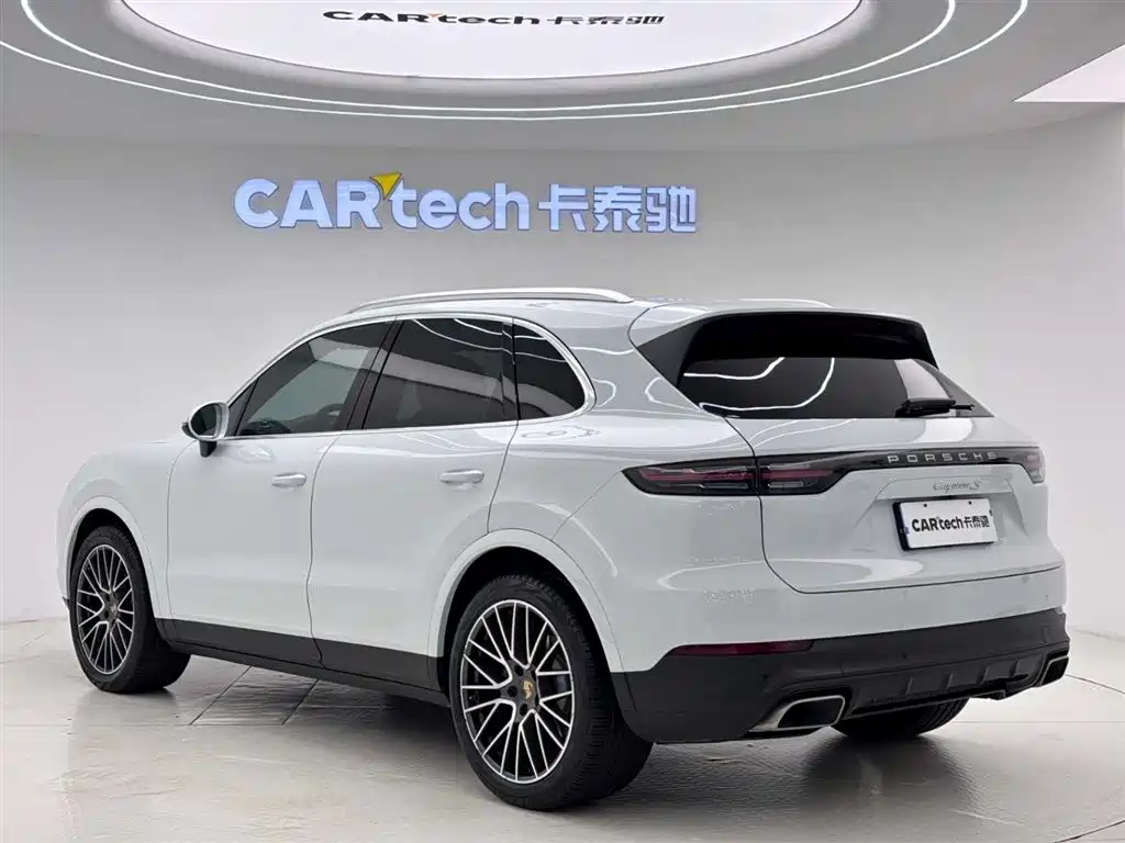Porsche Cayenne 2019 Cayenne 3.0T фото 8