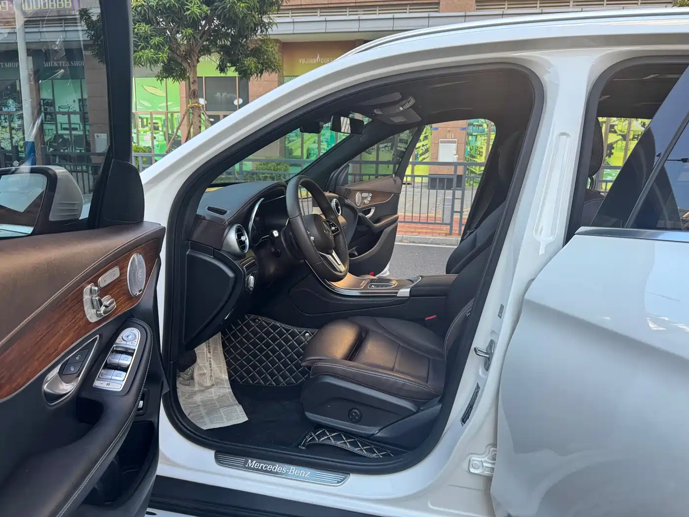 Mercedes-Benz GLC 2021 GLC 300 L 4MATIC Sporty фото 12
