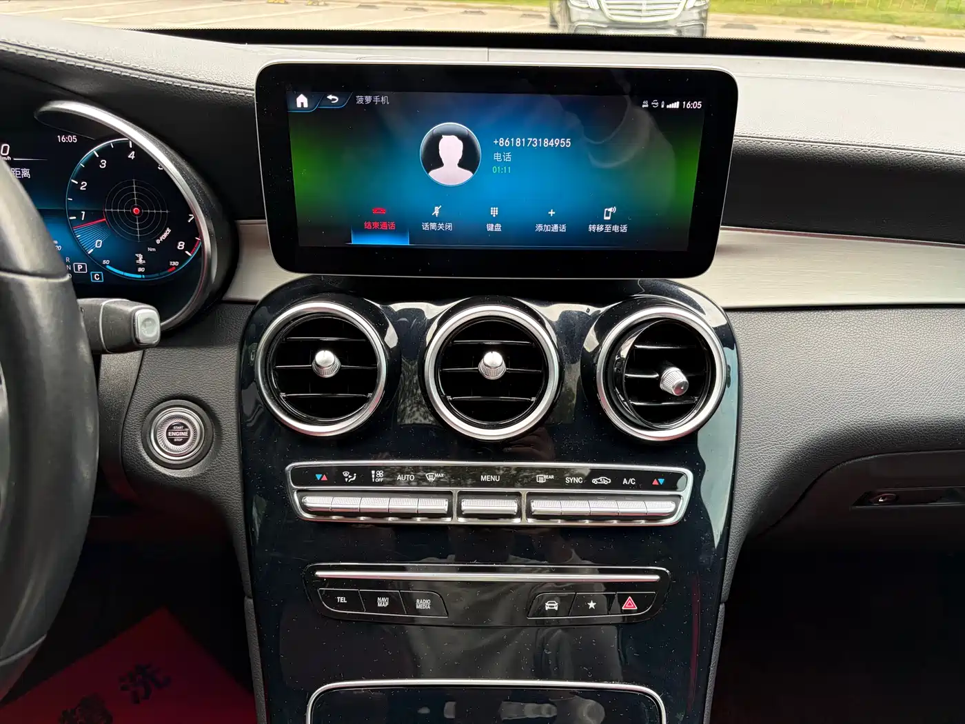 Mercedes-Benz GLC Coupe 2020 GLC 260 4MATIC Coupe SUV фото 15