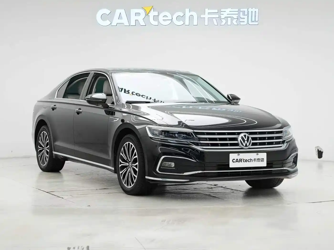 VOLKSWAGEN HUIANG
