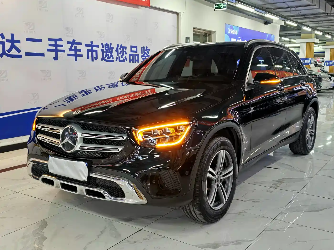 Mercedes-Benz GLC 2021 GLC 260 L 4MATIC Sporty фото 2
