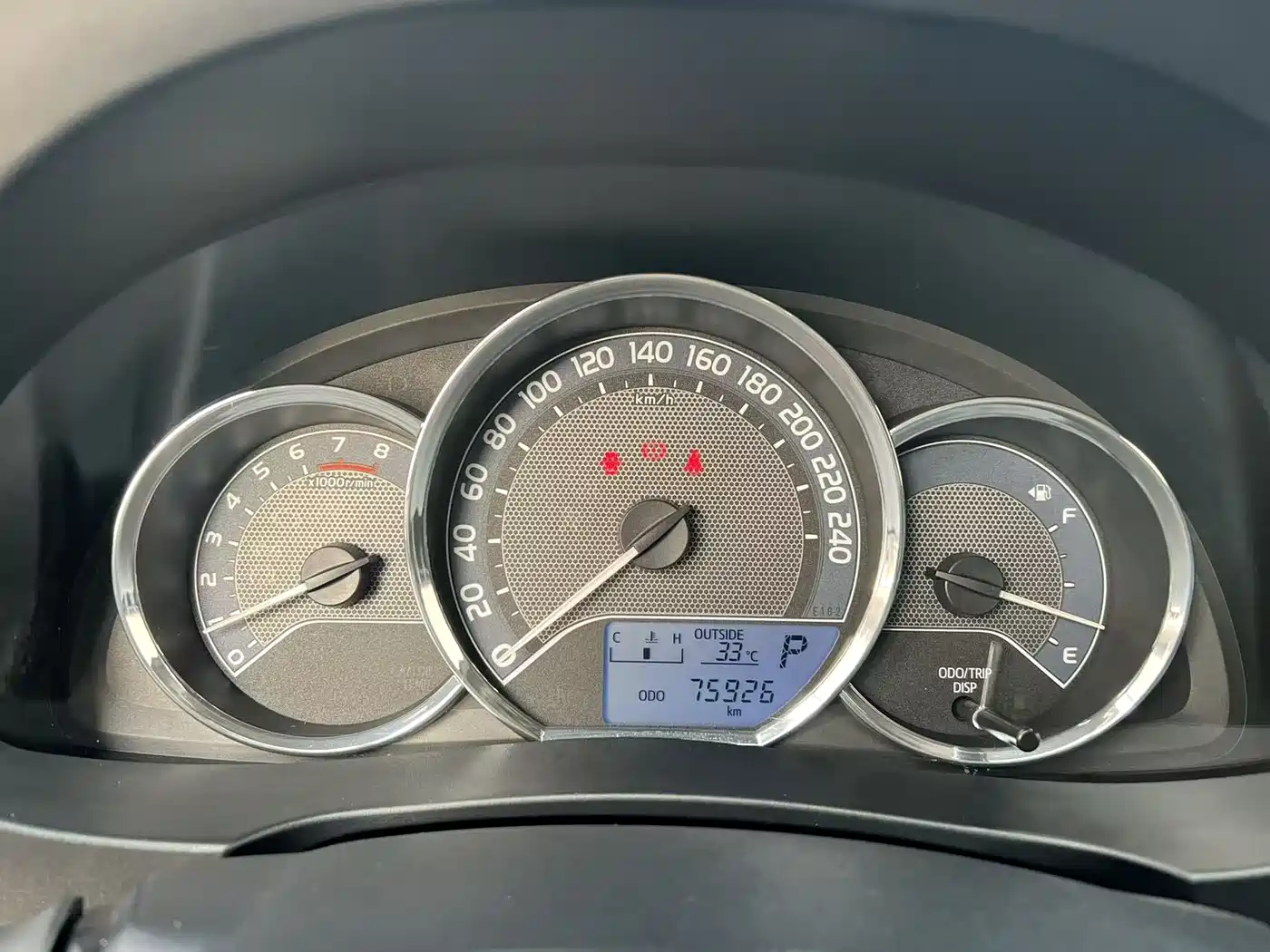 Toyota Corolla 2017 Facelift 1.6L S-CVT GL фото 20