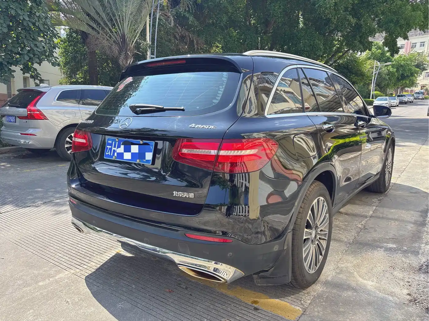 Mercedes-Benz GLC 2016 GLC 260 4MATIC Luxury фото 4