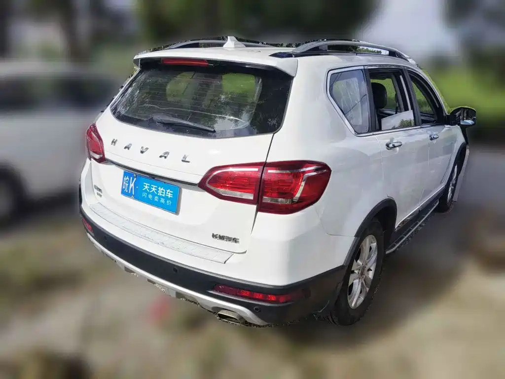 Фото 2 - Haval H6