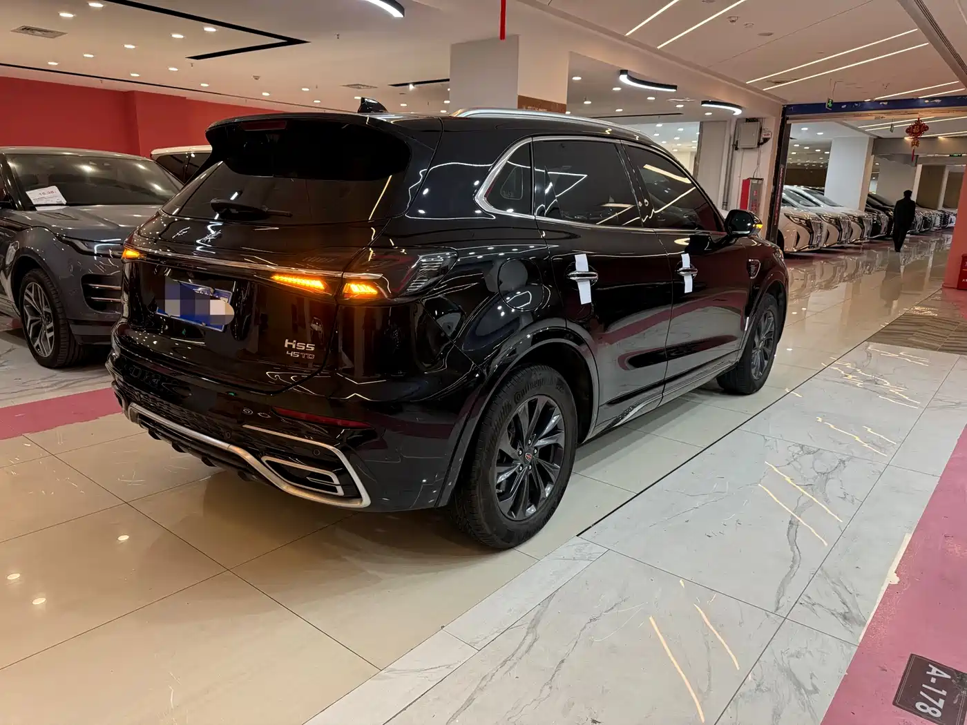 Hongqi HS5 2023 2.0T Flag Enjoy Pro Edition фото 16