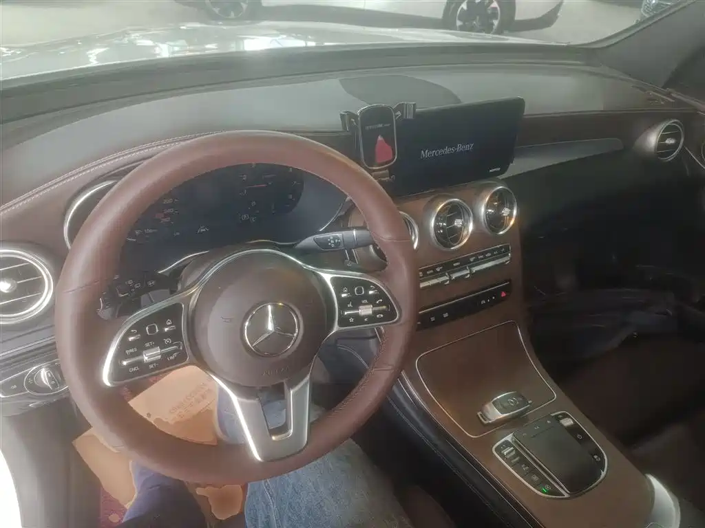 Mercedes-Benz GLC 2020 GLC 300 L 4MATIC Dynamic фото 6