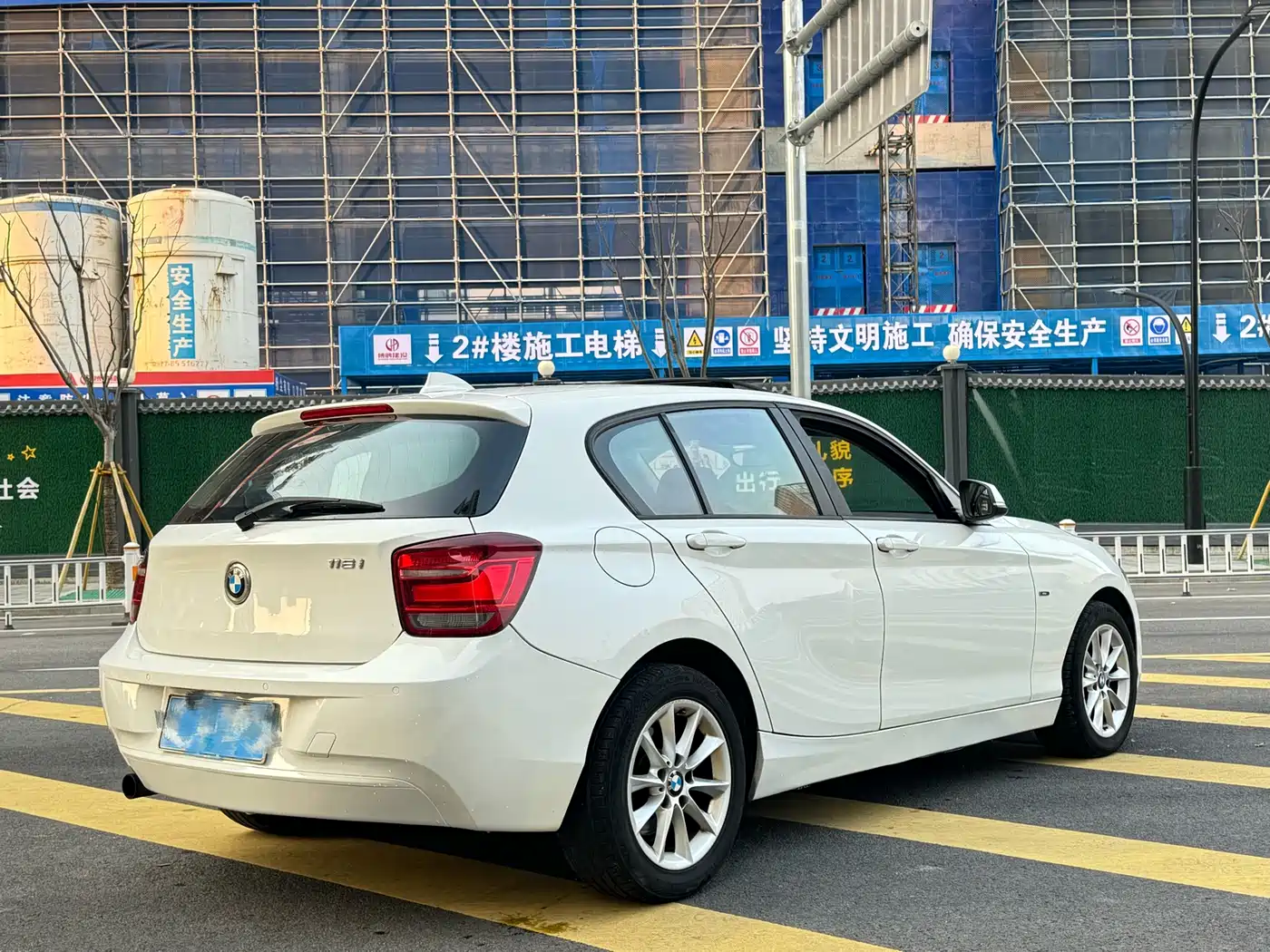 BMW 1 Series (Import) 2013 Facelift 116i Urban Model фото 7