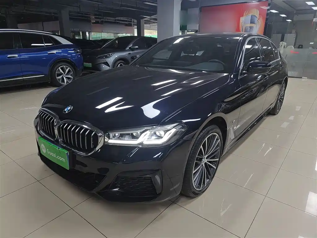 BMW 5 Series 2022 Facelift 530Li Leading M Sport Package
