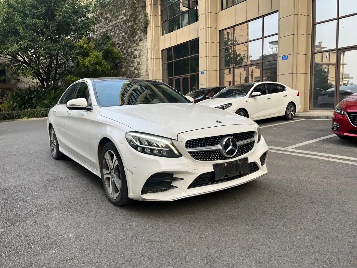 Mercedes-Benz C-Class 2019 C 260 L Sport фото 3