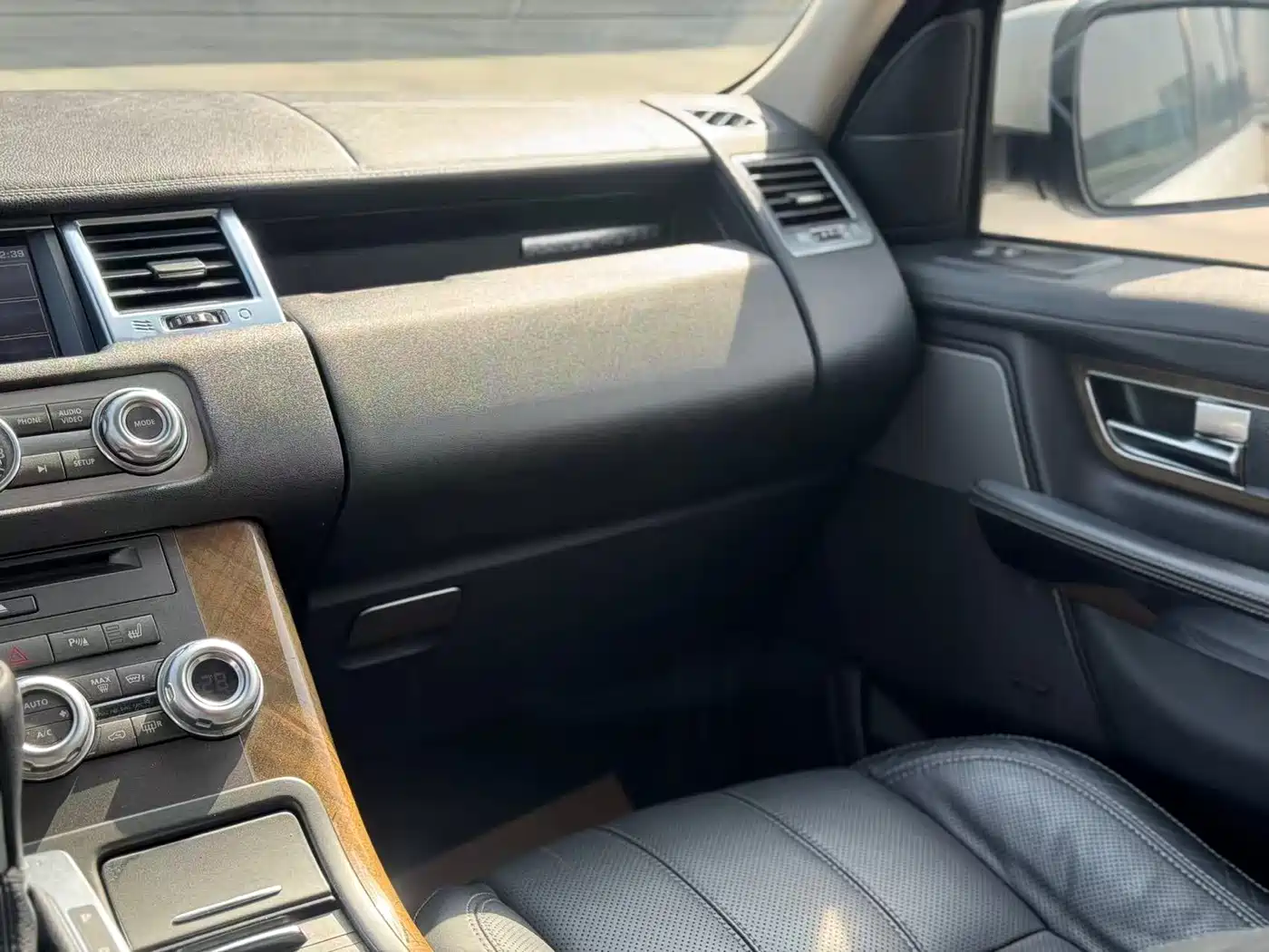 Land Rover Range Rover Sport 2012 5.0 NA V8 HSE фото 7