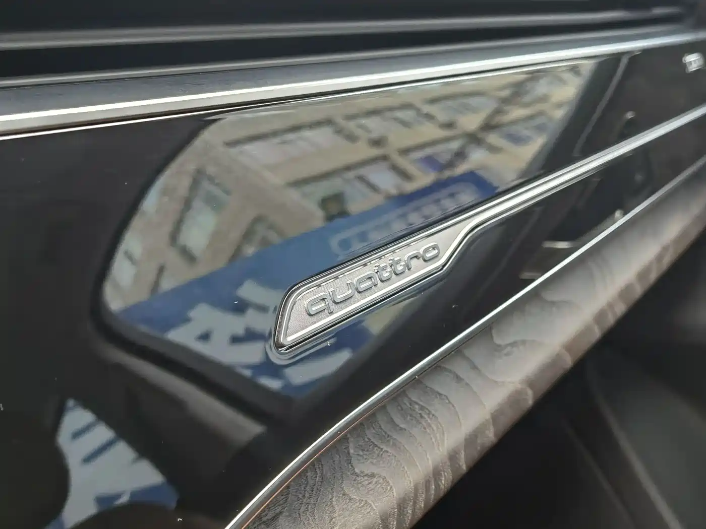 Audi Q7 2020 55 TFSI quattro S line Sport фото 17