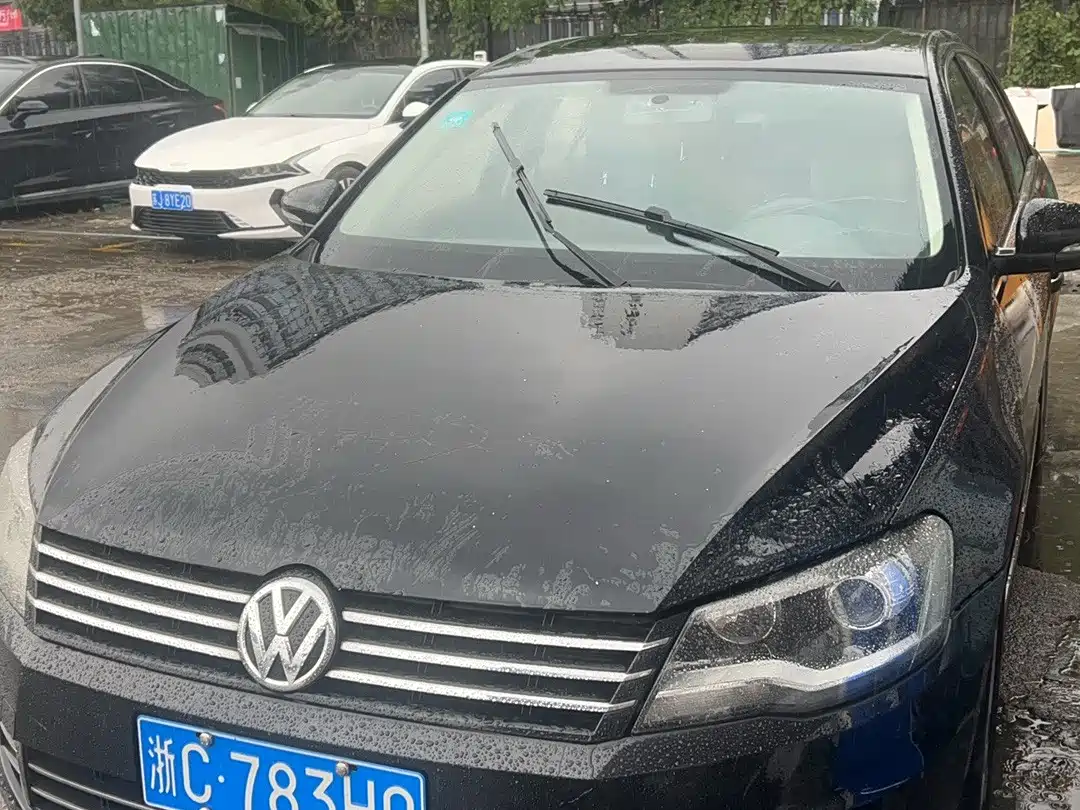 Фото 1 - Volkswagen Bora