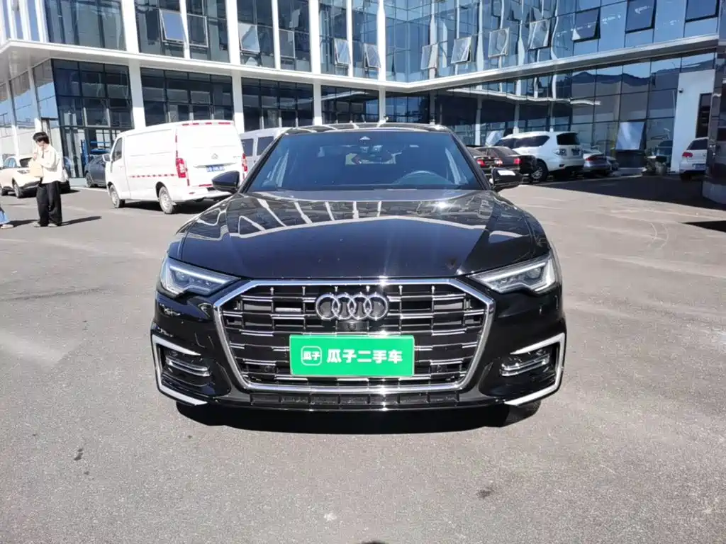 Photo 3 - Audi A6L