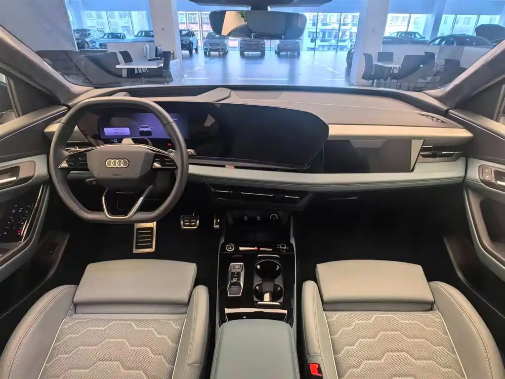 Audi Q6L e-tron 2025 2025 Model Pioneer Edition