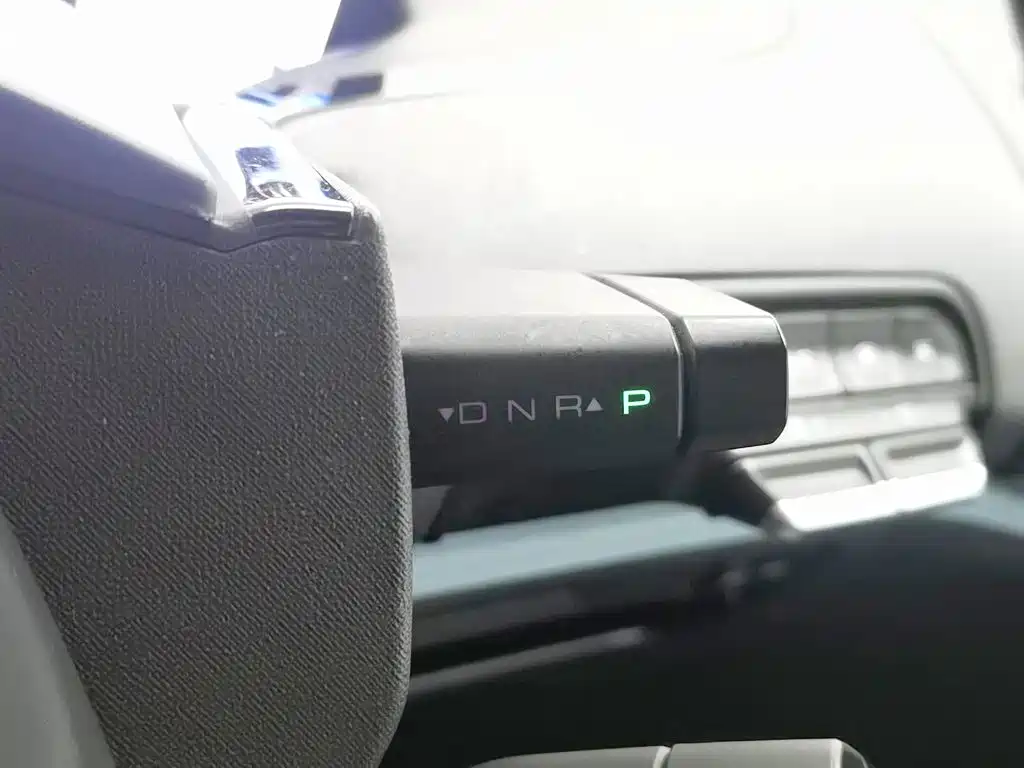 Baojun E300 2020 2020 Stellar Smart Fun Edition