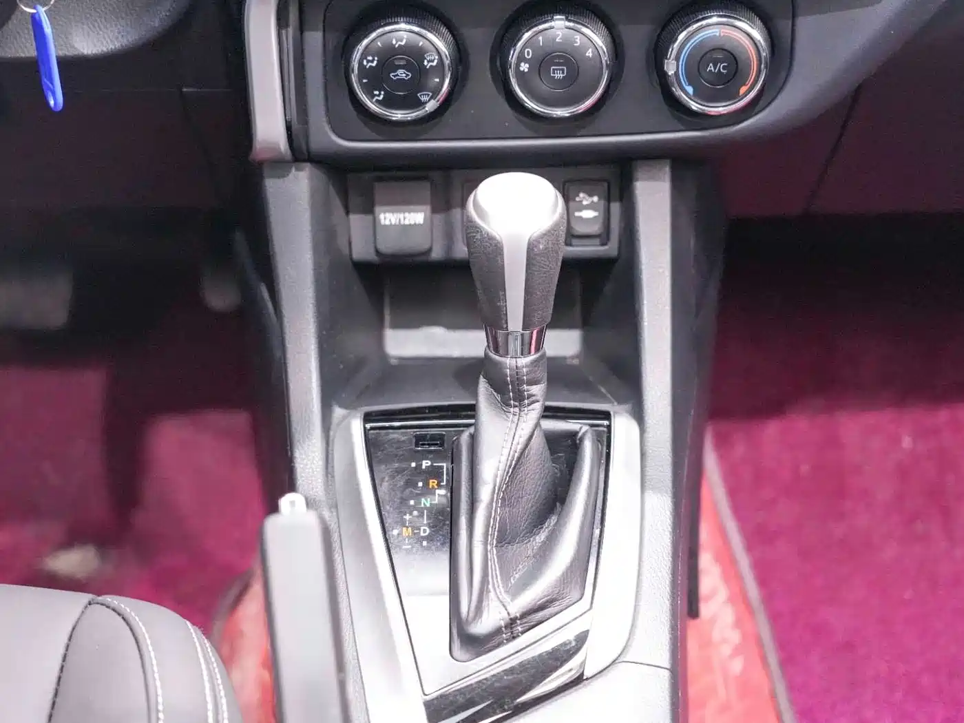 Toyota Levin 2017 Facelift 185T CVT Elite (China V) фото 18