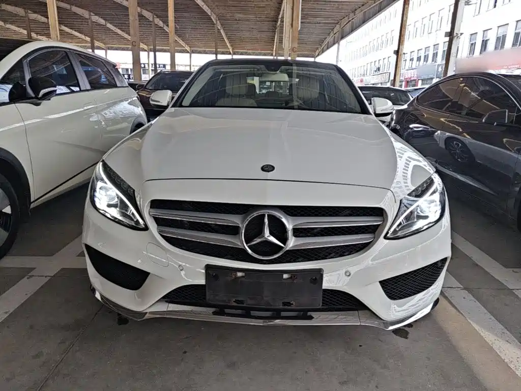 Фото 3 - Mercedes-Benz C-Class