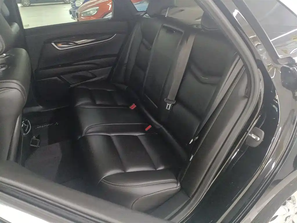 Cadillac XTS 2018 28T Technology фото 13