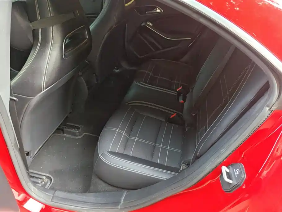 Mercedes-Benz CLA (Import) 2016 Facelift CLA 200 Sport фото 11