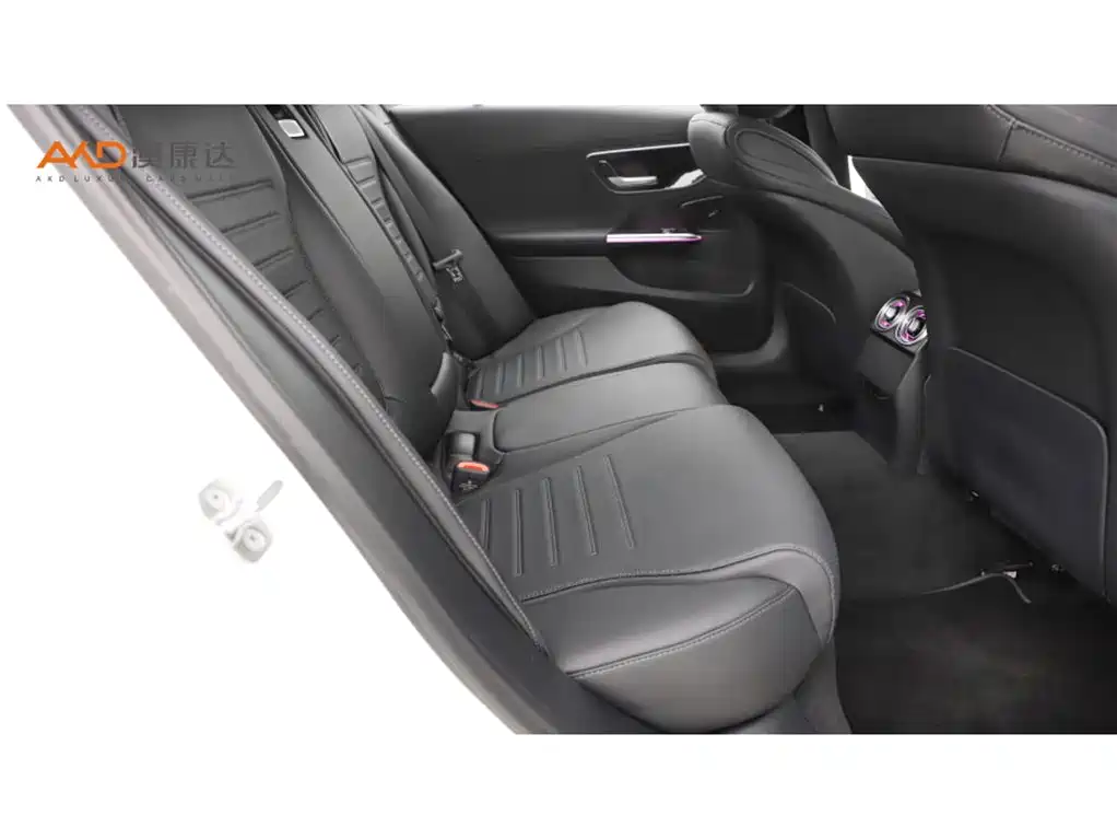Mercedes-Benz C-Class 2024 Facelift III C 260 L Sport фото 8