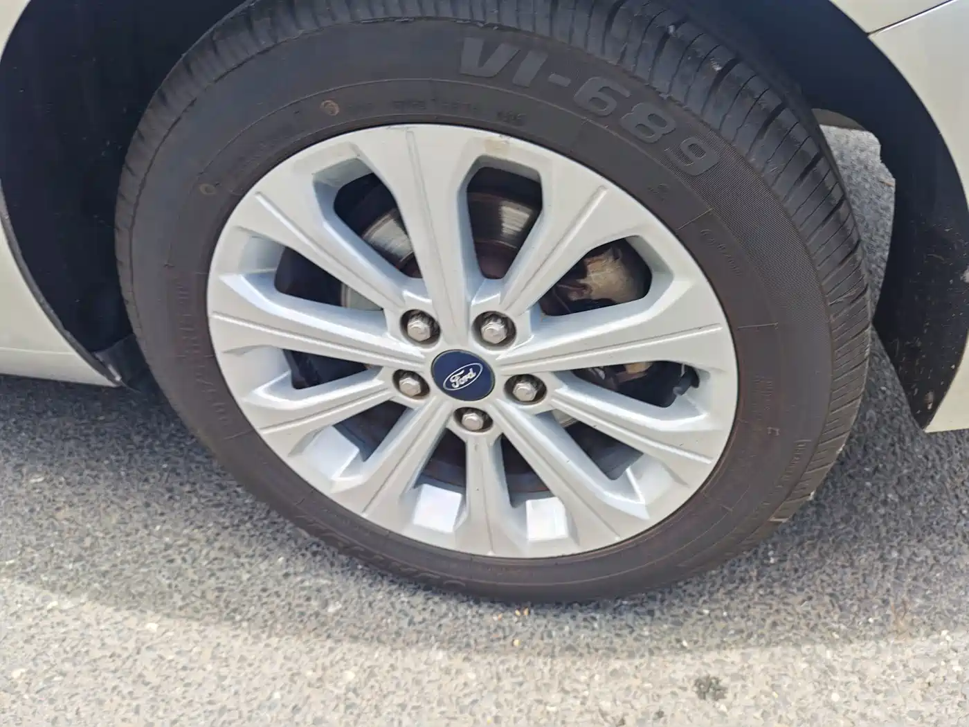 Ford Escort 2015 2015 1.5L Automatic Fashion