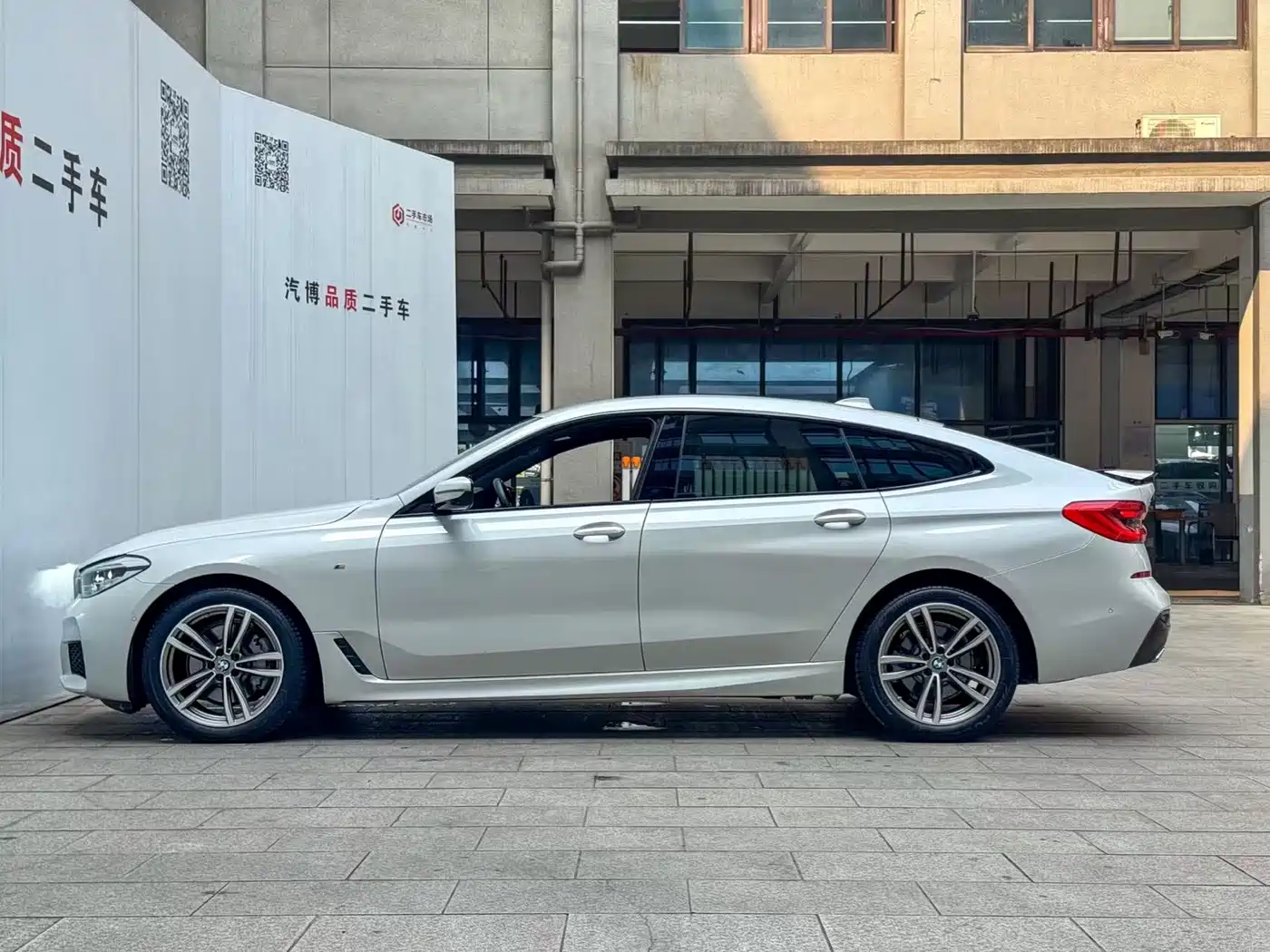 BMW 6 Series GT 2020 630i M Sport Package фото 4