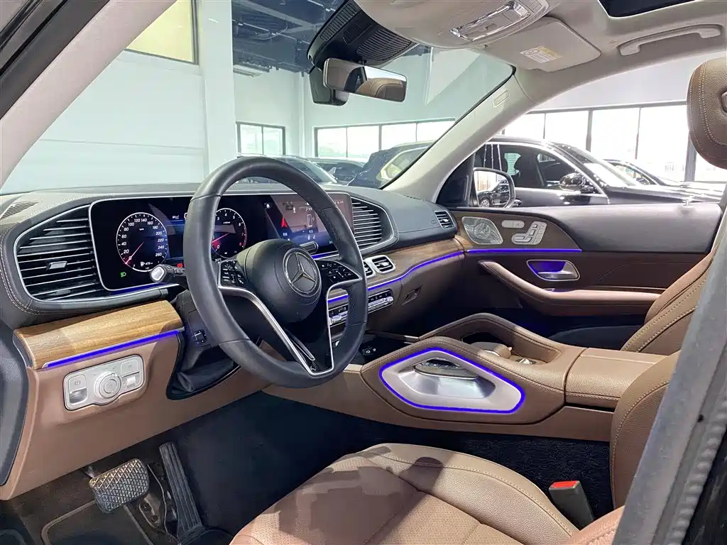Mercedes-Benz GLE 2024 GLE 450 4MATIC Fashion фото 7