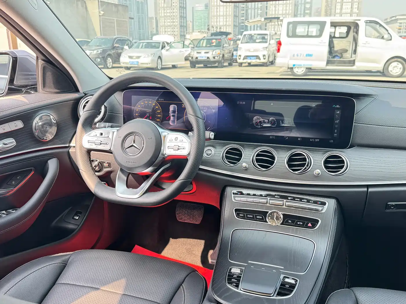 Mercedes-Benz E-Class 2020 E 300 L Sport Fashion Model фото 18