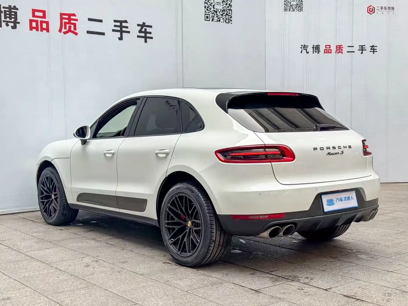 Porsche Macan 2014 Macan S 3.0T фото 15