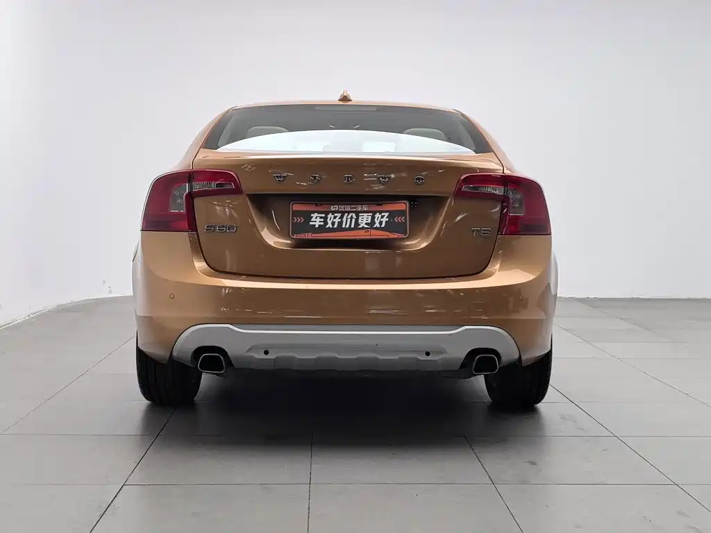 Volvo S60 (Import) 2011 2012 T5 Prestige Edition