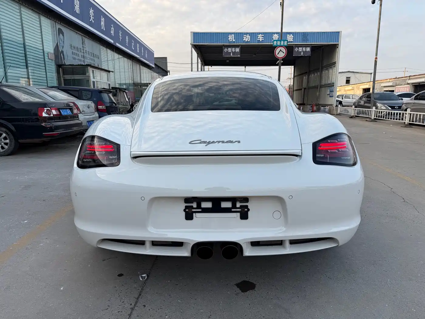Porsche Cayman 2012 2012 Cayman Black Edition 2.9L