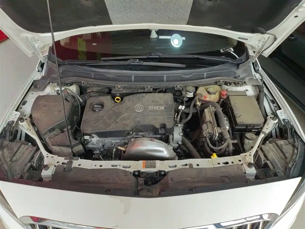 Buick Verano 2015 Sedan 15S Automatic Progressive фото 16