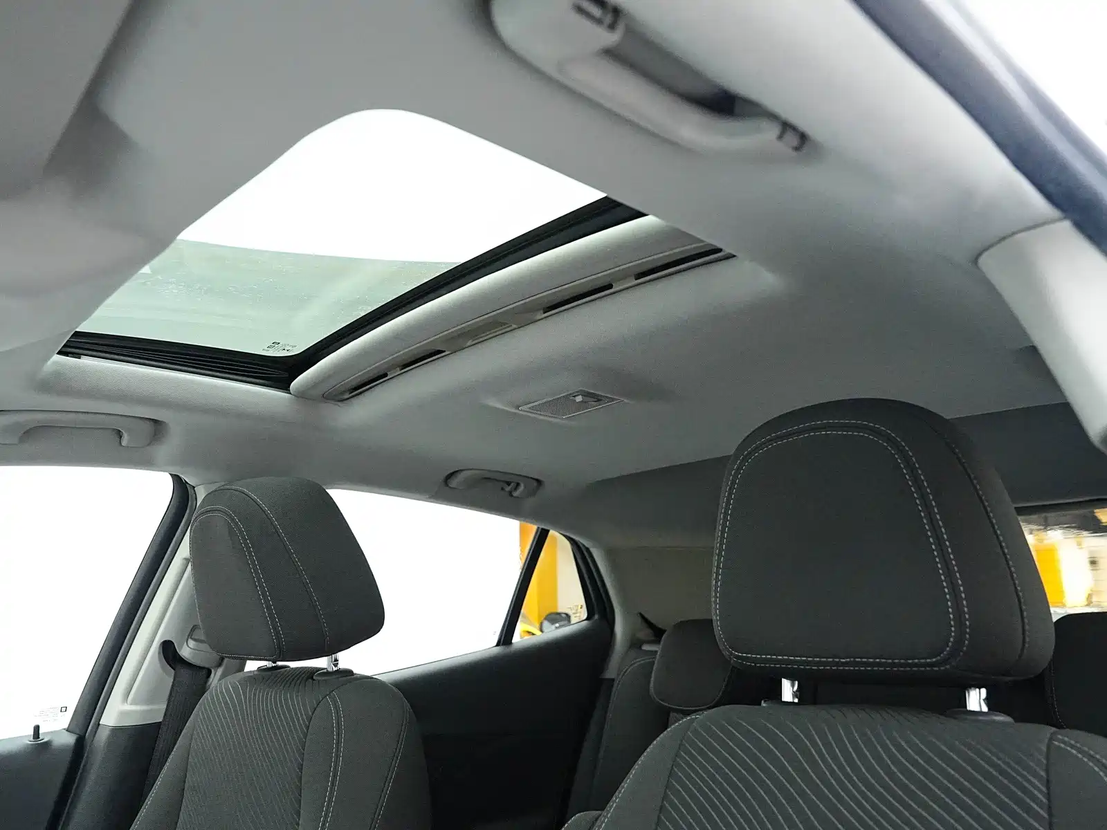Фото 12 - Buick Encore