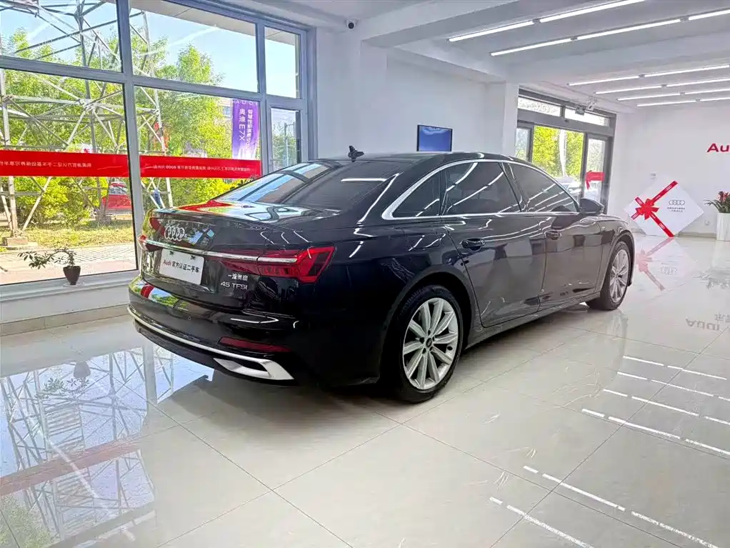 Audi A6L 2024 45 TFSI Premium Dynamic фото 4