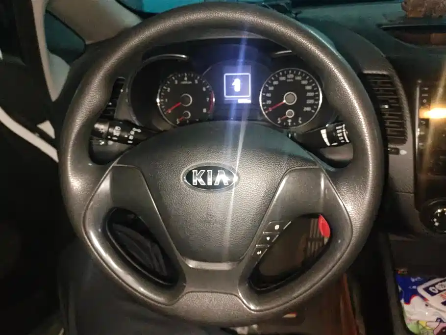 Kia K3 2016 1.6L Automatic GL фото 15