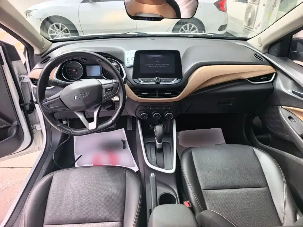 Photo 10 - Chevrolet Cavalier