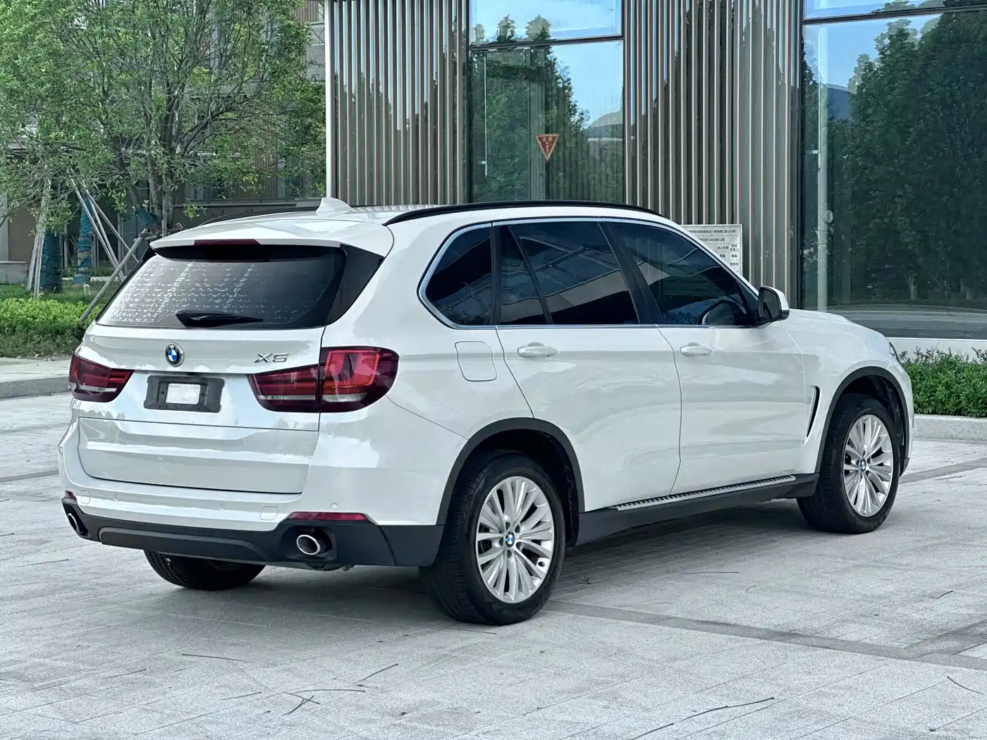 BMW X5 (Import) 2015 xDrive28i фото 7