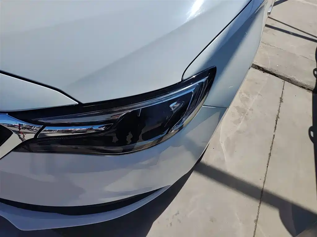 Buick Excelle 2021 Exemplar 1.5L Auto Elite фото 18