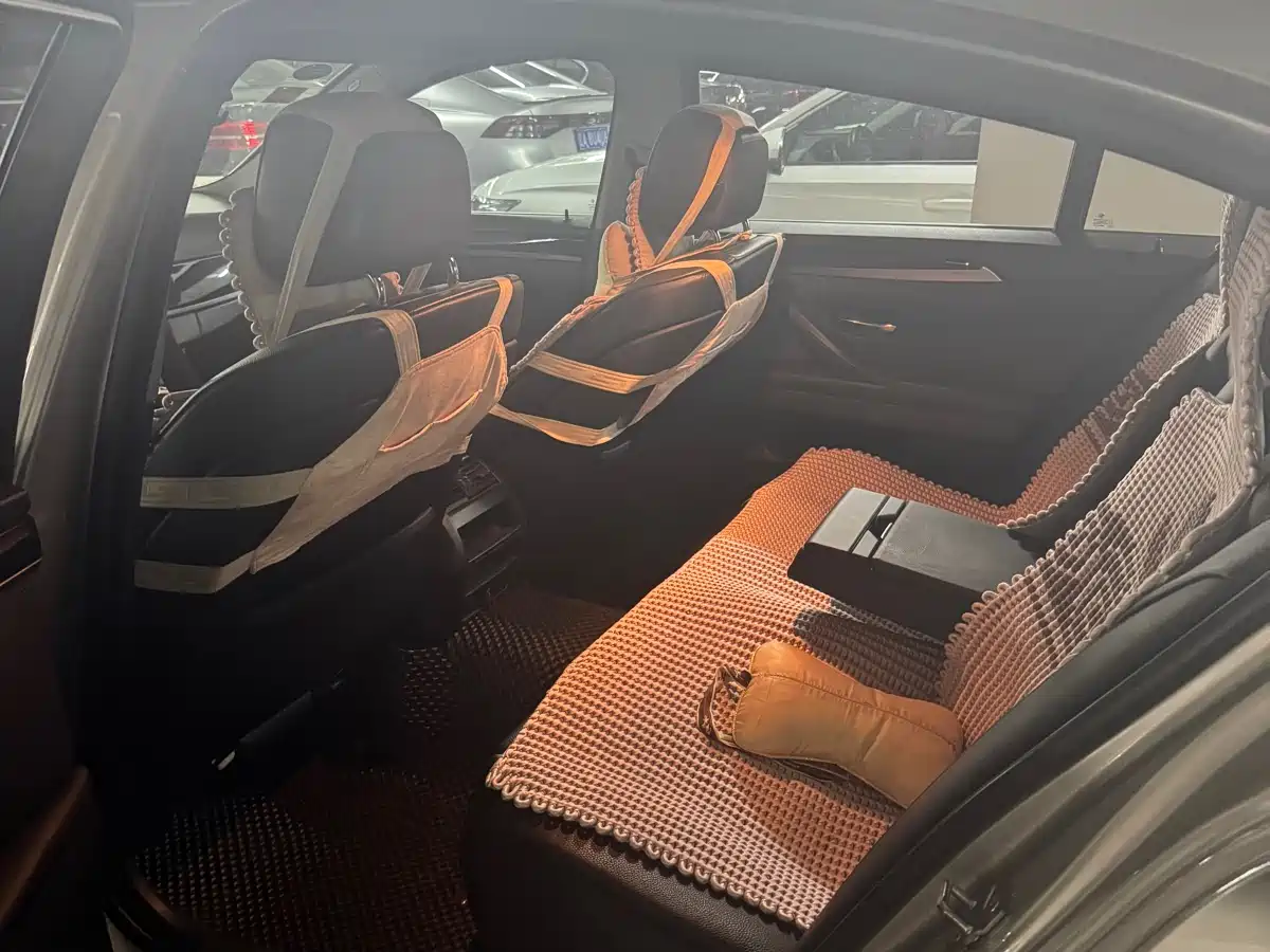 BMW 5 Series 2012 520Li Elegance фото 7
