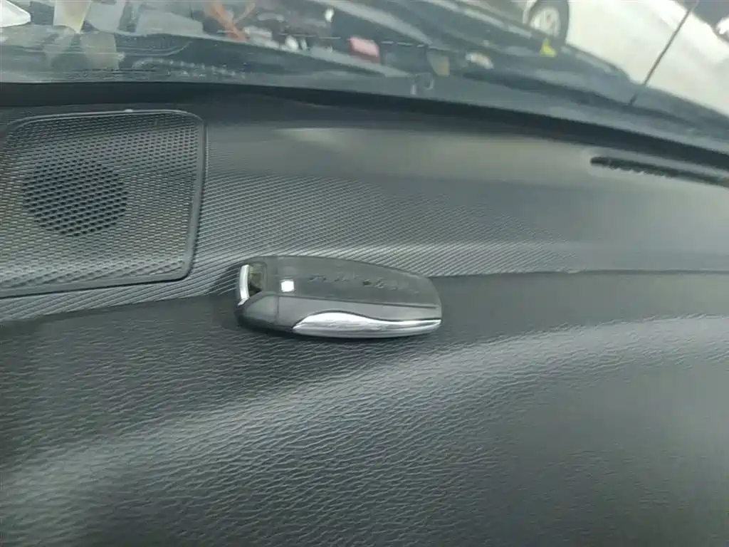 Haval M6 2019 1.5T DCT 2WD Value Edition (China VI) фото 9
