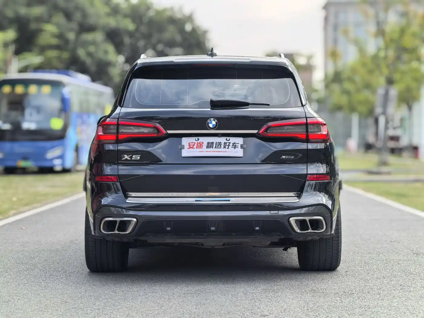 BMW X5 (Import) 2020 xDrive40i M Sport Package фото 4
