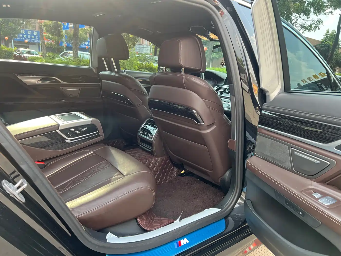 BMW 7 Series 2019 Facelift 730Li M Sport Package фото 7
