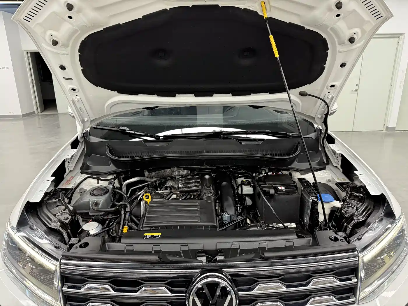 Volkswagen T-Cross 2022 280TSI DSG Luxury Edition фото 32
